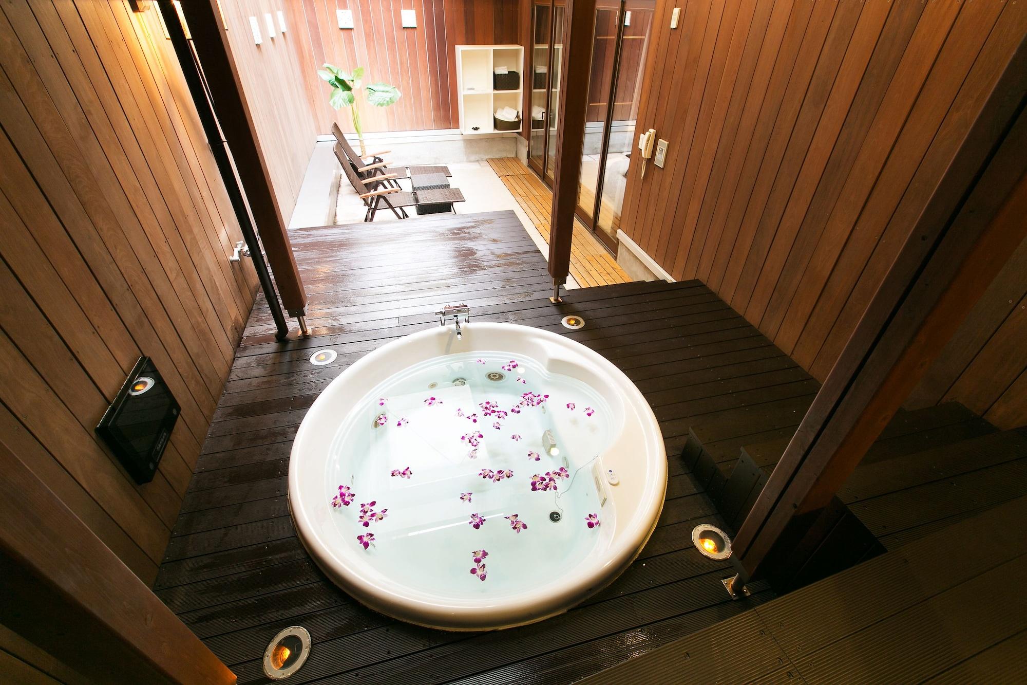Hotel Atlantis (Adults Only) Osaka Exteriör bild